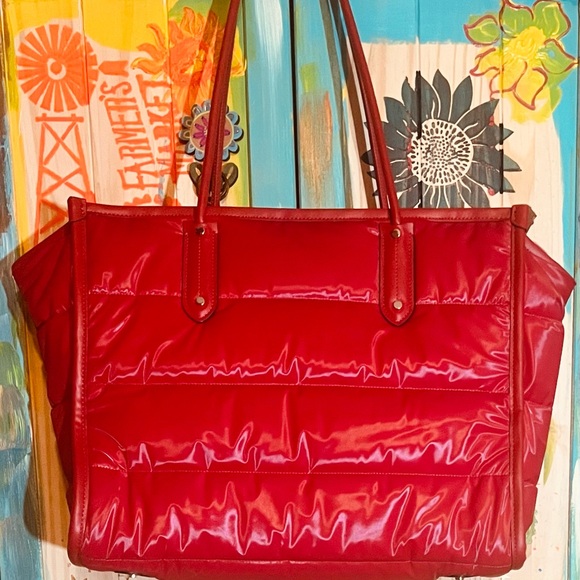 Kate Spade Vibrant Ella Extra Large Puffy Tote  👜 - Picture 3 of 3